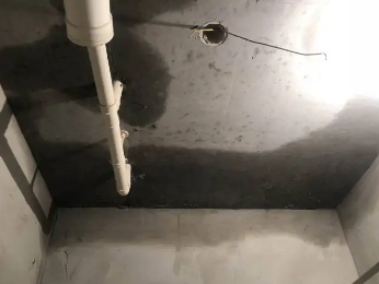 天山卫生间漏水维修公司专业解析下天山卫生间漏水维修的处理方法